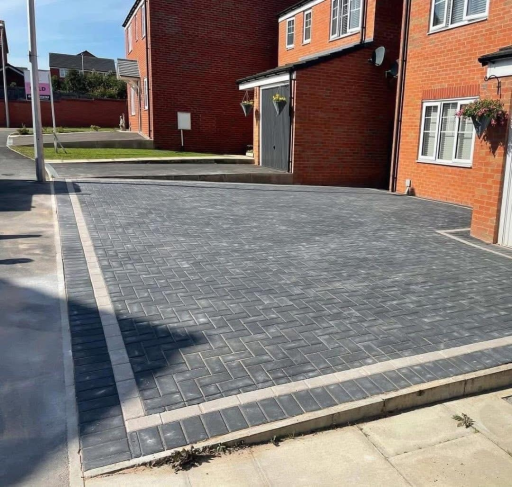 Block Paving Company Middlewich 10 Xlarge Medium