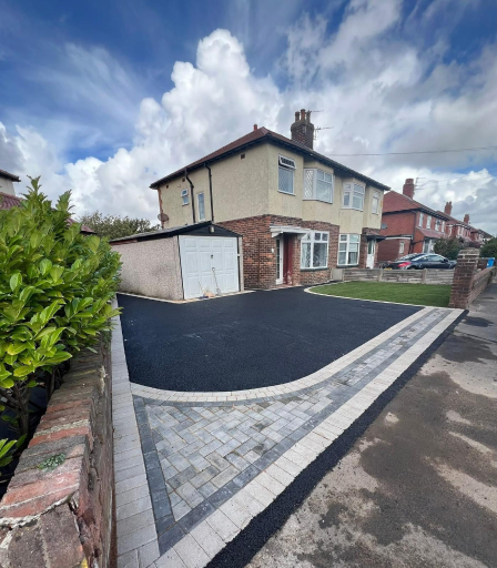 Driveway Company Middlewich 2 Xlarge Medium