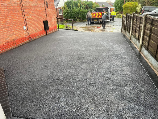 Driveway Company Middlewich 31 Xlarge Medium