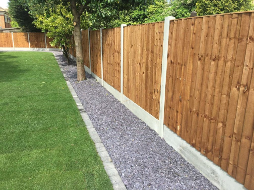 Fencing Company Middlewich Xlarge Medium